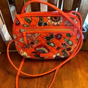 Vera Bradley Coral Floral Crossbody EUC!